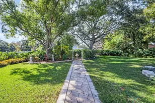 3061 Alt 19, Palm Harbor, FL 34683 - Photo 64