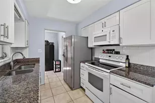 11360 87th Ave, Seminole, FL 33772 - Photo 8