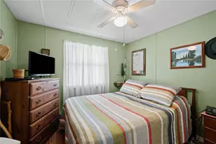37100 8th Ave, Zephyrhills, FL 33542 - Photo 16
