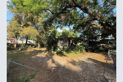 10020 Alavista Drive, Gibsonton, FL 33534 - Photo 2