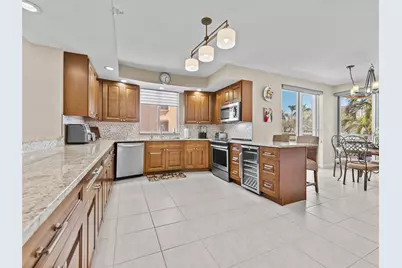 4953 Bacopa Lane S #105, Saint Petersburg, FL 33715 - Photo 10