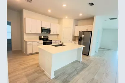 2318 Allium Roseum Lane, Plant City, FL 33565 - Photo 10