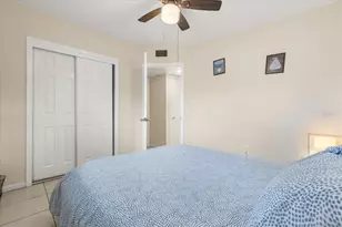 1595 Howard Pl, Largo, FL 33770 - Photo 30