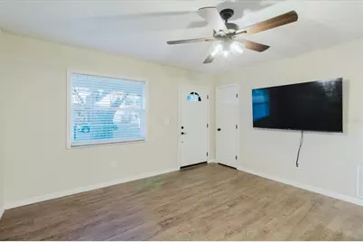 8568 95th Terrace, Seminole, FL 33777 - Photo 4