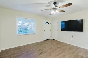 8568 95th Terrace, Seminole, FL 33777 - Photo 4