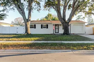 8568 95th Terrace, Seminole, FL 33777 - Photo 2
