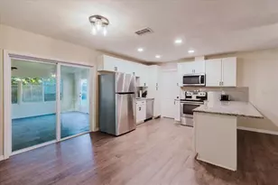 8568 95th Terrace, Seminole, FL 33777 - Photo 10