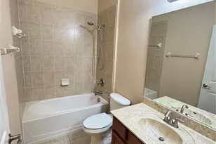 10756 Breaking Rocks Dr, Tampa, FL 33647 - Photo 26