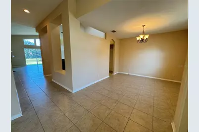 10756 Breaking Rocks Drive, Tampa, FL 33647 - Photo 4