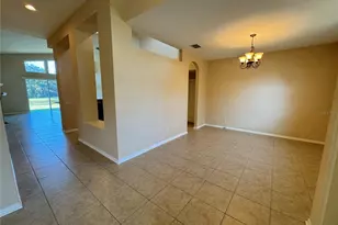 10756 Breaking Rocks Dr, Tampa, FL 33647 - Photo 4