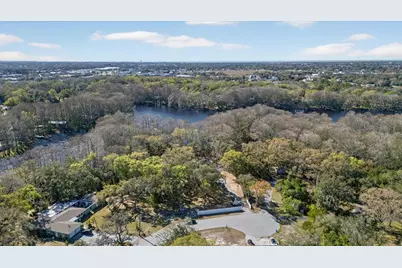 8940 Wicker Lane, New Port Richey, FL 34654 - Photo 56