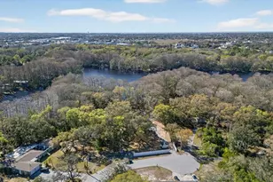 8940 Wicker Ln, New Port Richey, FL 34654 - Photo 56