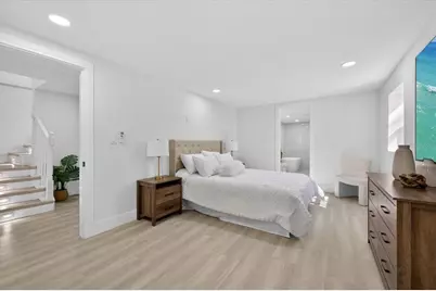 8940 Wicker Lane, New Port Richey, FL 34654 - Photo 8