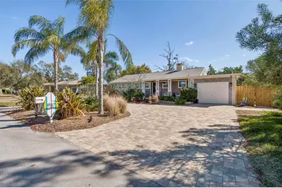 1567 Bonair Street, Clearwater, FL 33755 - Photo 2