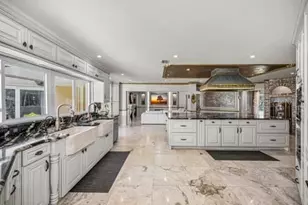 2390 Kent Pl, Clearwater, FL 33764 - Photo 24