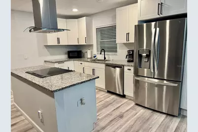 9812 N Oklawaha Avenue, Tampa, FL 33617 - Photo 8