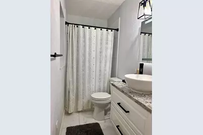 9812 N Oklawaha Avenue, Tampa, FL 33617 - Photo 18