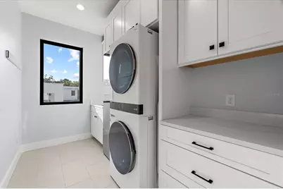 2707 Ridgewood Avenue, Tampa, FL 33602 - Photo 52