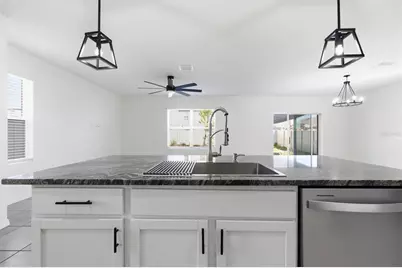 5608 Wandering Willow Drive, Wesley Chapel, FL 33545 - Photo 10