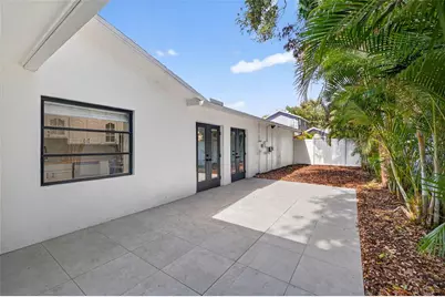 181 20th Avenue N, Saint Petersburg, FL 33704 - Photo 26