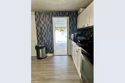 2003 E Humphrey St, Tampa, FL 33604 - Photo 40