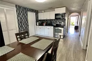 2003 E Humphrey St, Tampa, FL 33604 - Photo 30