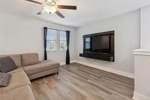 9822 Little Bluestem Dr, Land O Lakes, FL 34637 - Photo 44