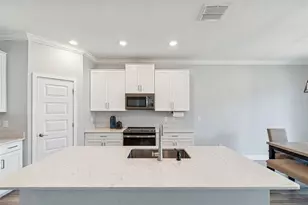 9822 Little Bluestem Dr, Land O Lakes, FL 34637 - Photo 20