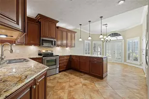 18756 Wimbledon Cir, Lutz, FL 33558 - Photo 26