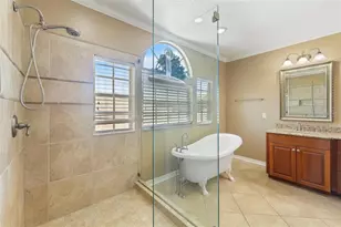 18756 Wimbledon Cir, Lutz, FL 33558 - Photo 30