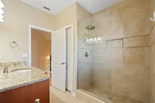 18756 Wimbledon Cir, Lutz, FL 33558 - Photo 34