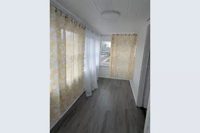 832 14th Street N #1/2, Saint Petersburg, FL 33705 - Photo 10