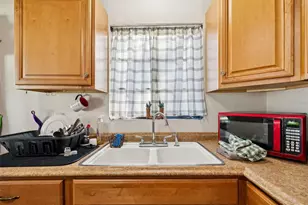 36710 Monahan Dr, Zephyrhills, FL 33541 - Photo 64