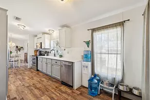 36710 Monahan Dr, Zephyrhills, FL 33541 - Photo 36