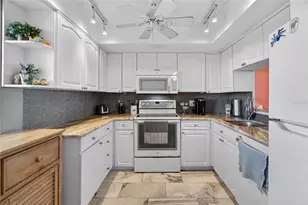 2616 Cove Cay Dr, Clearwater, FL 33760 - Photo 10