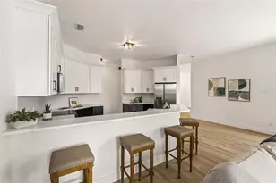 2116 Golf Manor Blvd, Valrico, FL 33596 - Photo 12