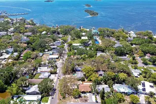 6 Bayou Ln, Palm Harbor, FL 34683 - Photo 24