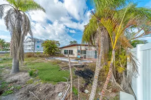 1217 Bayshore Blvd, Indian Rocks Beach, FL 33785 - Photo 30