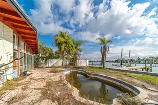 1217 Bayshore Blvd, Indian Rocks Beach, FL 33785 - Photo 34