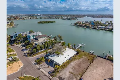 1217 Bay Shore Boulevard, Indian Rocks Beach, FL 33785 - Photo 40