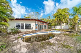 1217 Bayshore Blvd, Indian Rocks Beach, FL 33785 - Photo 34