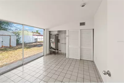 6206 N Lois Avenue, Tampa, FL 33614 - Photo 10