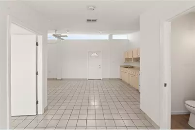 6206 N Lois Avenue, Tampa, FL 33614 - Photo 12