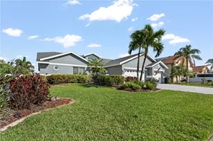 6611 Surfside Blvd, Apollo Beach, FL 33572 - Photo 2