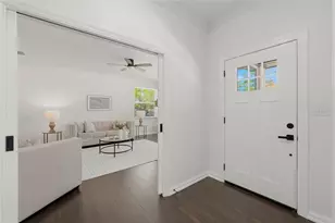 913 E Genesee St, Tampa, FL 33603 - Photo 2