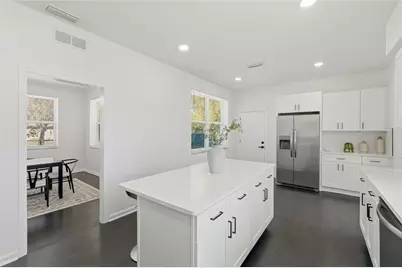 913 E Genesee Street, Tampa, FL 33603 - Photo 10