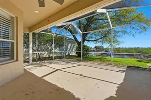 1857 Riveredge Dr, Tarpon Springs, FL 34689 - Photo 32