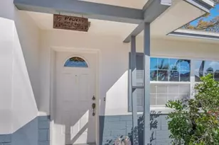 1354 Rosery Rd NE, Largo, FL 33770 - Photo 2
