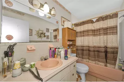 1354 Rosery Road NE, Largo, FL 33770 - Photo 8