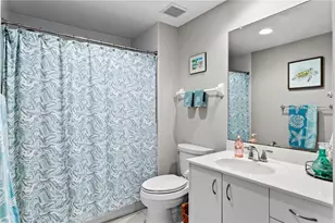 4750 Dolphin Cay Ln S, Saint Petersburg, FL 33711 - Photo 36